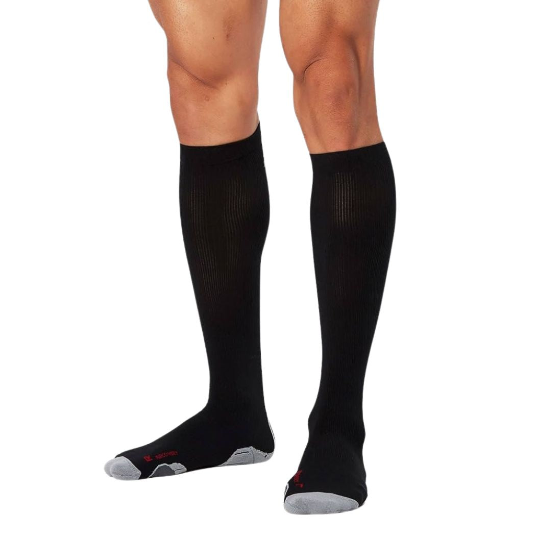 2XU Men's Compression Socks – RUNNERS SPORTS