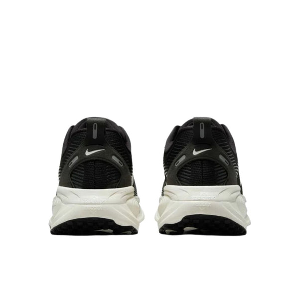 NIKE nike Vomero 18 Women's Running Shoes