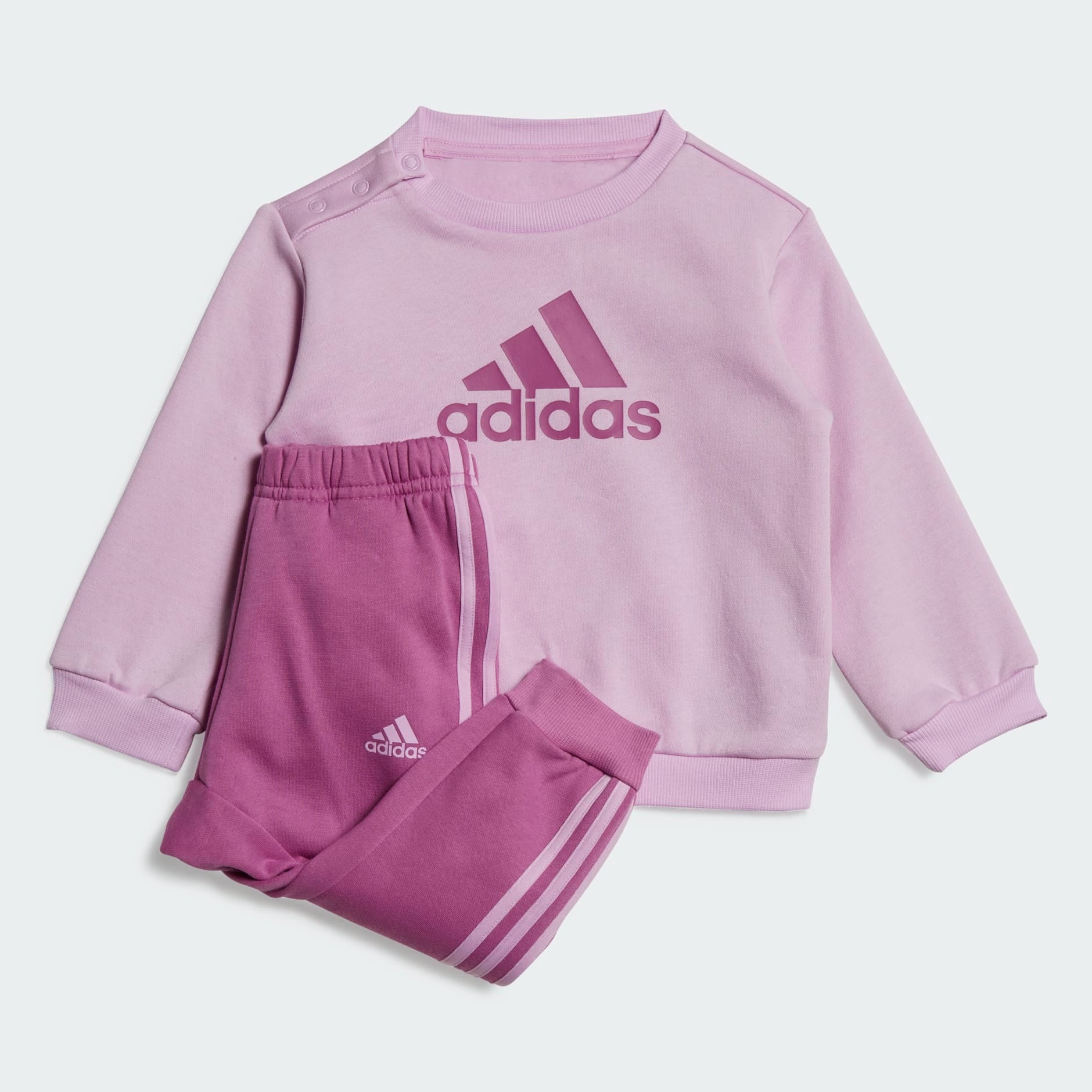 Adidas outlet jogger sets