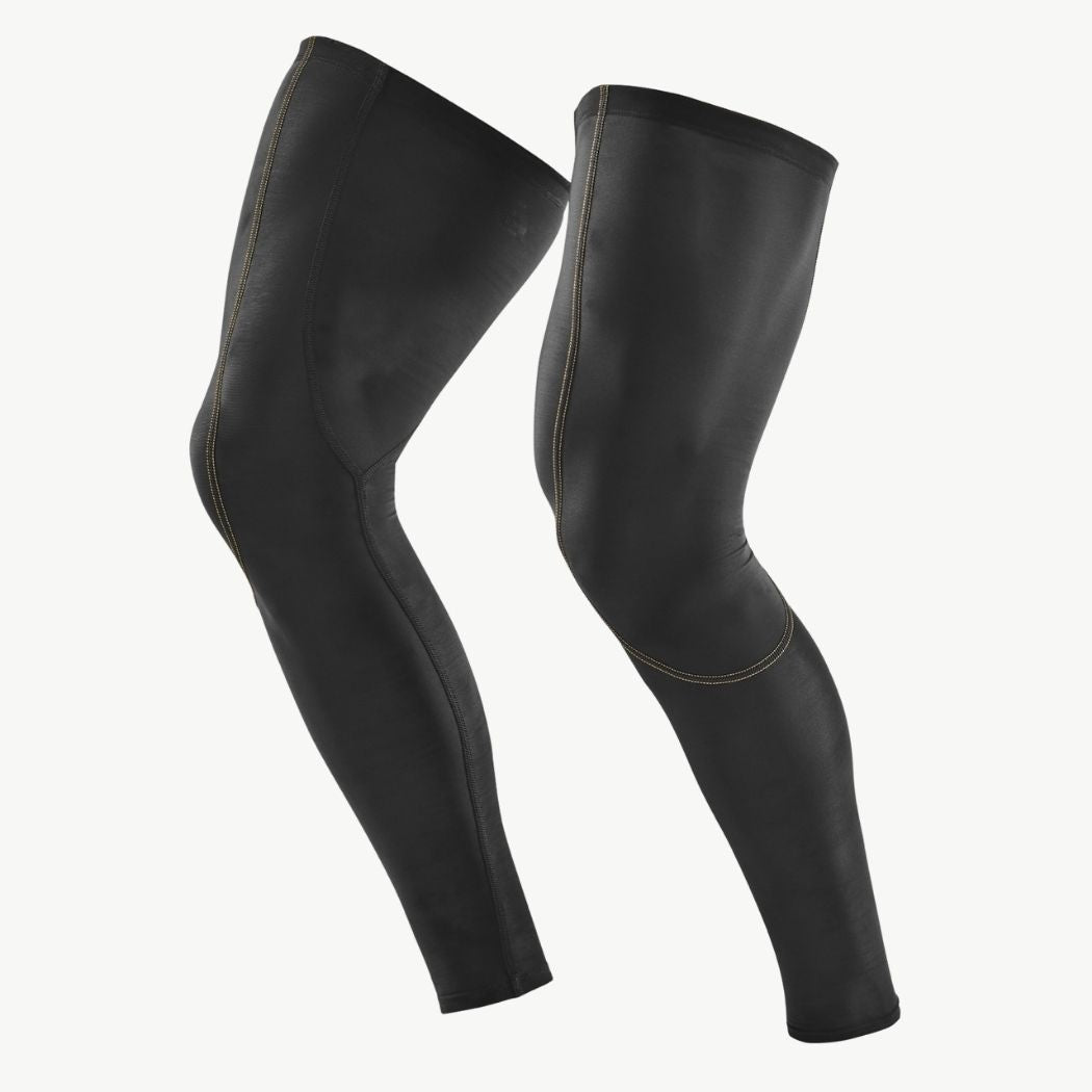 https://runners.ae/cdn/shop/products/SKINS-COMPRESSION-SERIES-3-RECOVERY-LEG-SLEEVES-UNISEX-BLACK-ST00380069001_2.jpg?v=1656569457